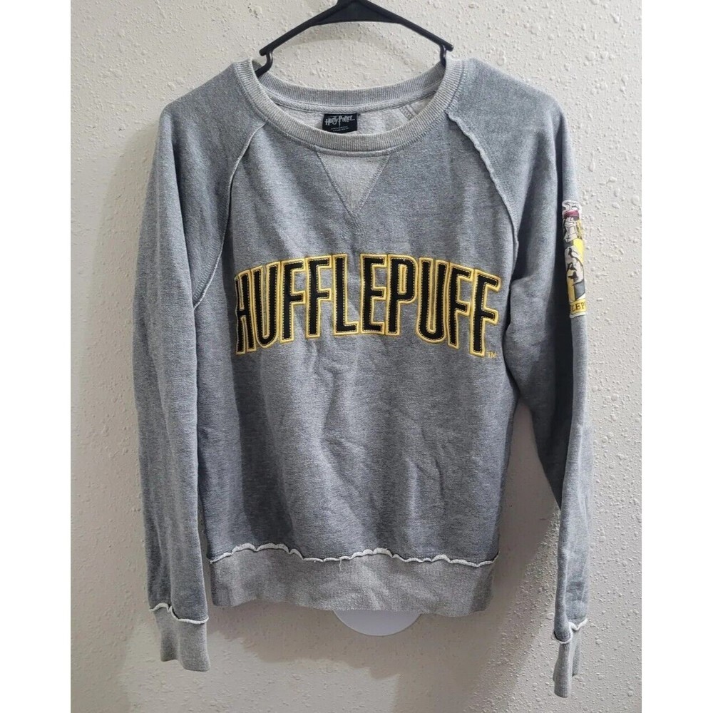 Universal Studios Harry Potter Gray Hufflepuff Pullover Sweater Size XS